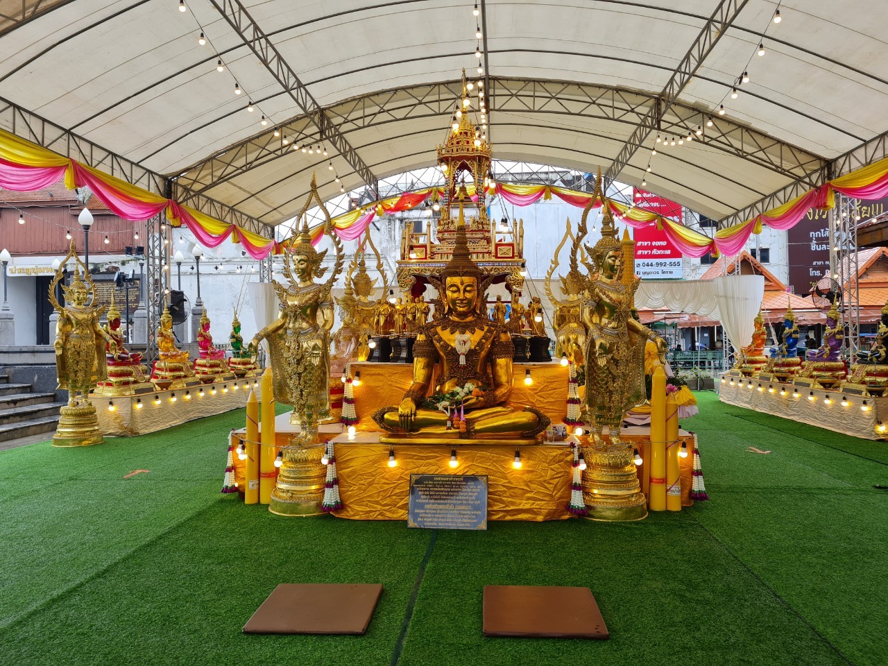 วันเข้าพรรษา 2565 เปิดอานิสงค์ 8 ข้อการ ‘ถวายเทียนพรรษา’ ได้ผลบุญอะไร วันเข้าพรรษา 2565 เปิดอานิสงค์ 8 ข้อการ ‘ถวายเทียนพรรษา’ ได้ผลบุญอะไร