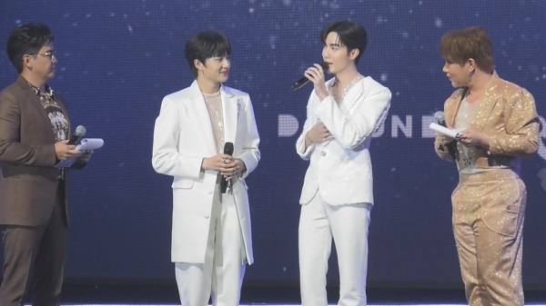  “ซี - นุนิว” นำทัพนักแสดงเปิดตัวโปรเจ็กต์ซีรีส์ (มีคลิป)