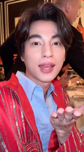 คนที่2ของไทย!! ‘กลัฟ คณาวุฒิ’ ขึ้นแท่น Friend of House แบรนด์ GUCCI คนที่2ของไทย!! ‘กลัฟ คณาวุฒิ’ ขึ้นแท่น Friend of House แบรนด์ GUCCI