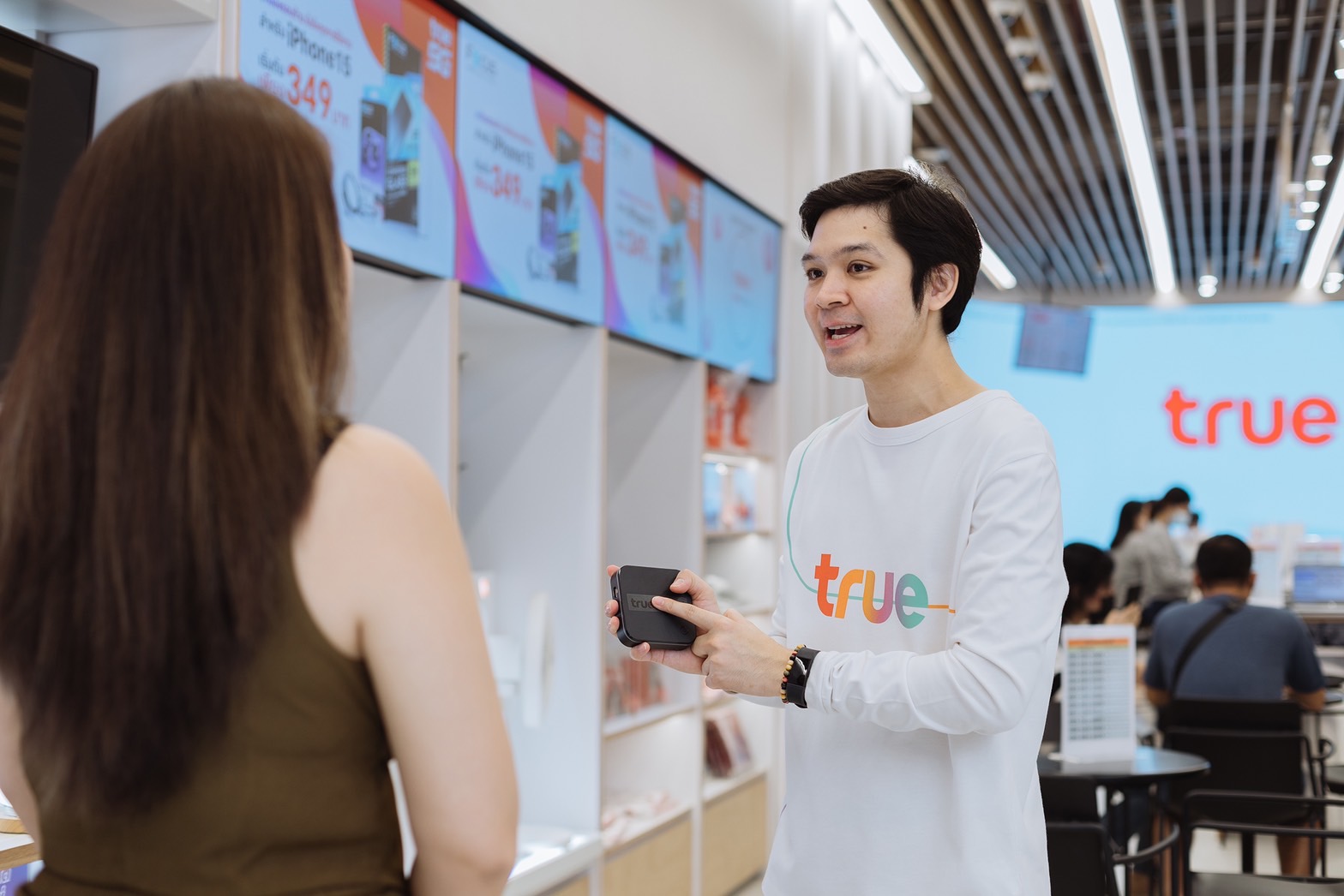 เจาะเบื้องลึกเส้นทางทรานส์ฟอร์มงานบริการลูกค้าทรู ดีแทค เจาะเบื้องลึกเส้นทางทรานส์ฟอร์มงานบริการลูกค้าทรู ดีแทค