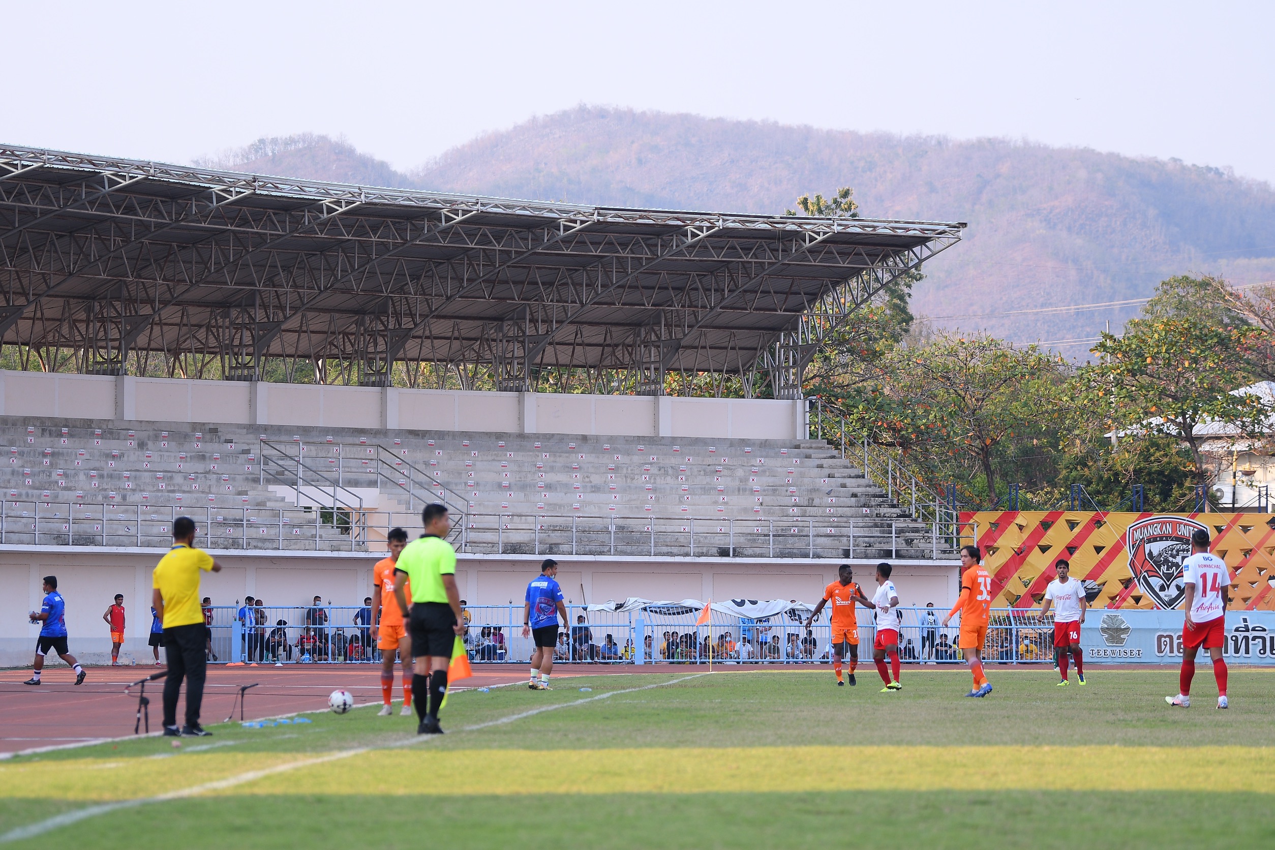 ปล่อยแฟนเข้าสนาม! สั่งปรับ 'อุดรยูฯ & เมืองกาญจน์ฯ' จากแมตช์ ชปล. สัปดาห์ที่แล้ว