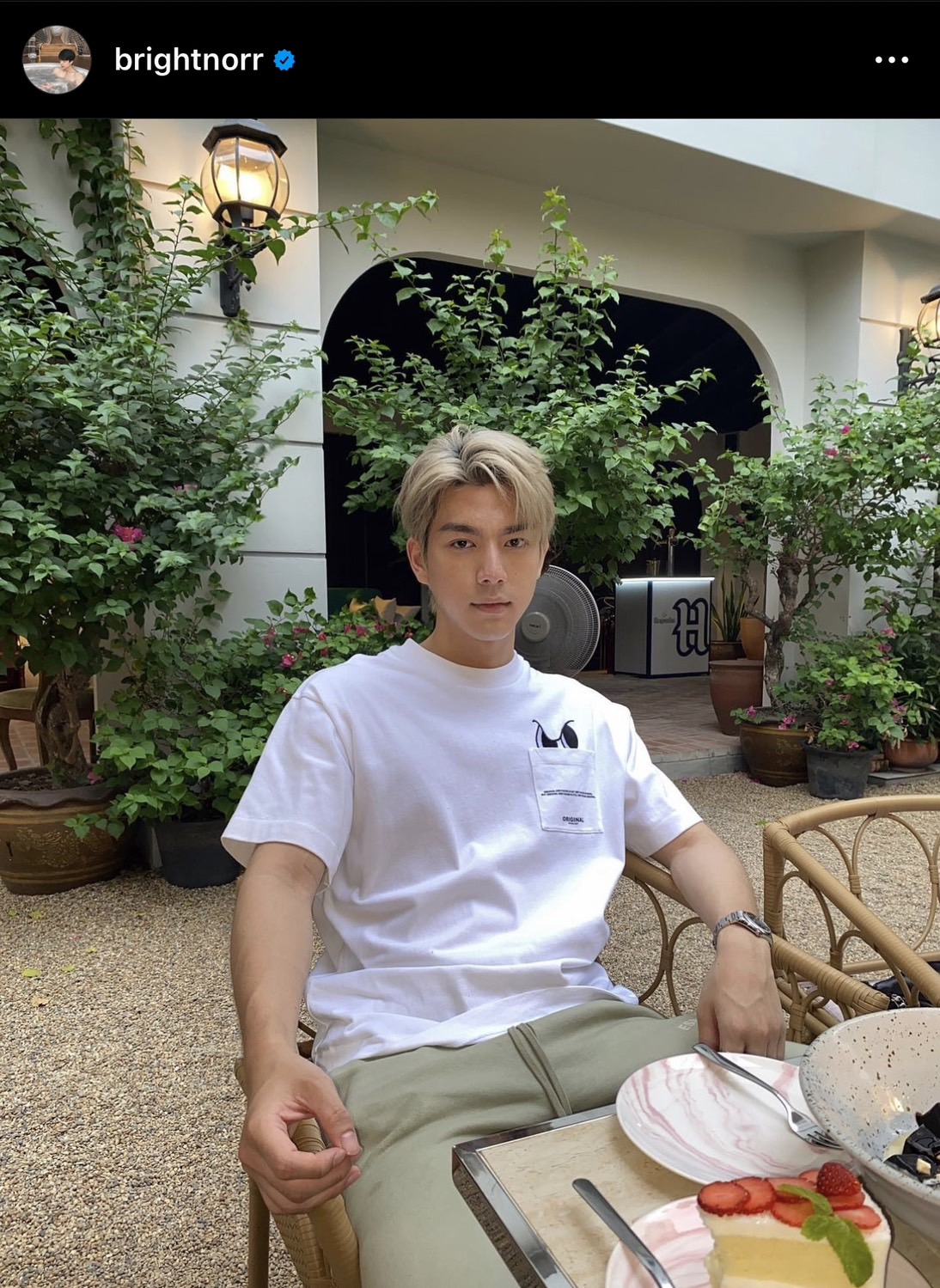 ไบร์ท นรภัทร เปย์หนัก ซื้อที่ภูเขาทั้งลูกให้คุณพ่อ! ไบร์ท นรภัทร เปย์หนัก ซื้อที่ภูเขาทั้งลูกให้คุณพ่อ!