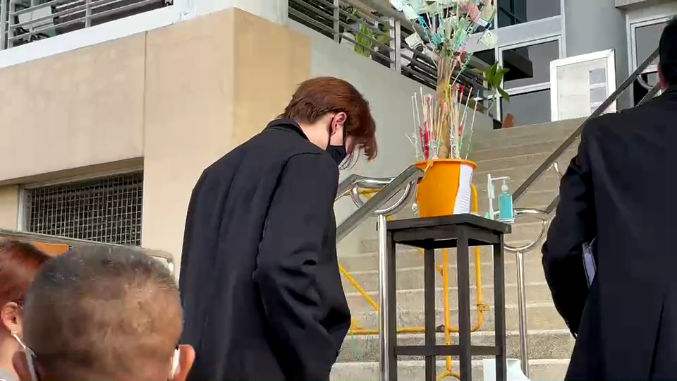 ไมค์-ซาร่า เผชิญหน้า! ขึ้นศาลไกล่เกลี่ยรอบ 3 เรื่องสิทธิ์รับรองบุตร 