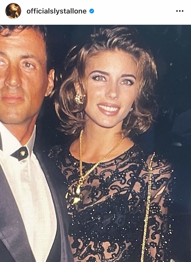 ภรรยาฟ้องหย่า!! ‘ซิลเวสเตอร์ สตอลโลน’ ไม่กี่วันหลังสักภาพสุนัขทับหน้าฝ่ายหญิงที่ต้นแขน ภรรยาฟ้องหย่า!! ‘ซิลเวสเตอร์ สตอลโลน’ ไม่กี่วันหลังสักภาพสุนัขทับหน้าฝ่ายหญิงที่ต้นแขน