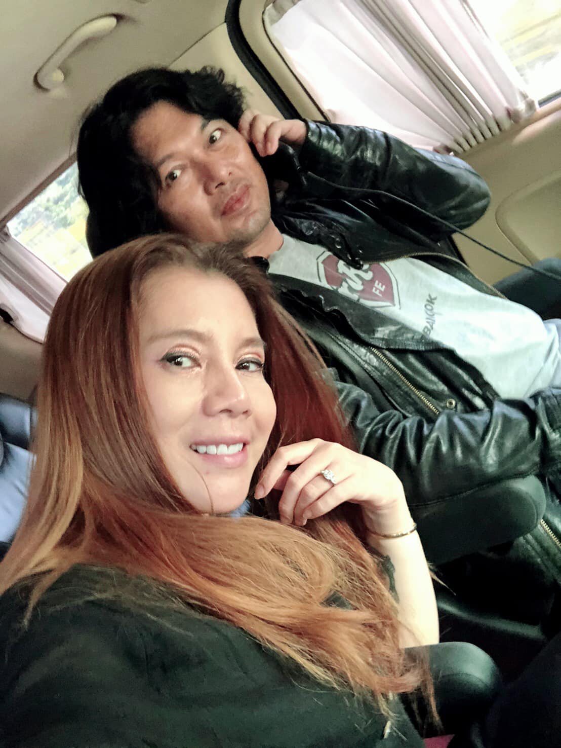 เอ็มมี่ อมลวรรณ เผยอาการล่าสุด กานต์ วิภากร หลังเข้าห้องผ่าตัด เอ็มมี่ อมลวรรณ เผยอาการล่าสุด กานต์ วิภากร หลังเข้าห้องผ่าตัด