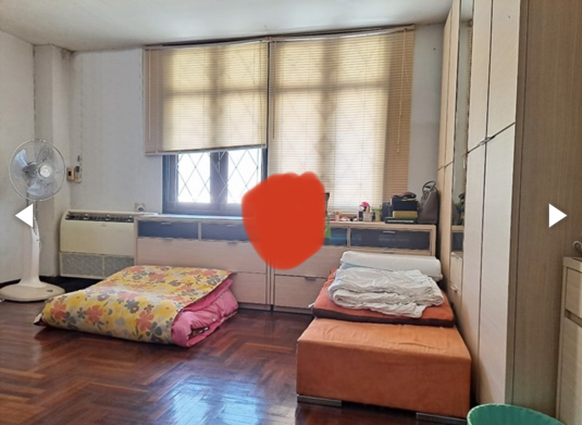 เพื่อนบ้านยืนยัน พิ้งกี้ สาวิกา ไม่ได้อยู่บ้านโซนโชคชัย 4 เกิน 10 ปีแล้ว เพื่อนบ้านยืนยัน พิ้งกี้ สาวิกา ไม่ได้อยู่บ้านโซนโชคชัย 4 เกิน 10 ปีแล้ว