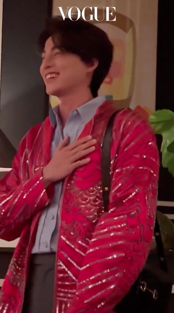 คนที่2ของไทย!! ‘กลัฟ คณาวุฒิ’ ขึ้นแท่น Friend of House แบรนด์ GUCCI คนที่2ของไทย!! ‘กลัฟ คณาวุฒิ’ ขึ้นแท่น Friend of House แบรนด์ GUCCI