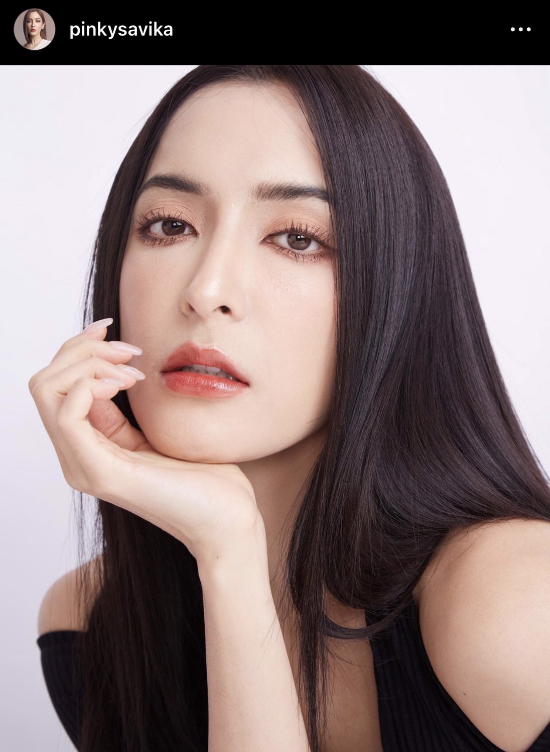 ตะลึง!พิ้งกี้ สาวิกา เเปลงโฉมใส่ชุดไทย ต้อนรับเทศกาลสงกรานต์ 