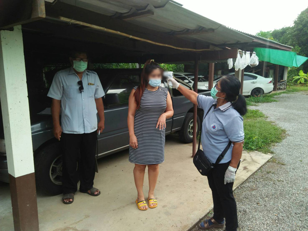 อสม. ป้อมปราการด่านหน้าสู้โควิด ฮีโร่ของชุมชน อสม. ป้อมปราการด่านหน้าสู้โควิด ฮีโร่ของชุมชน