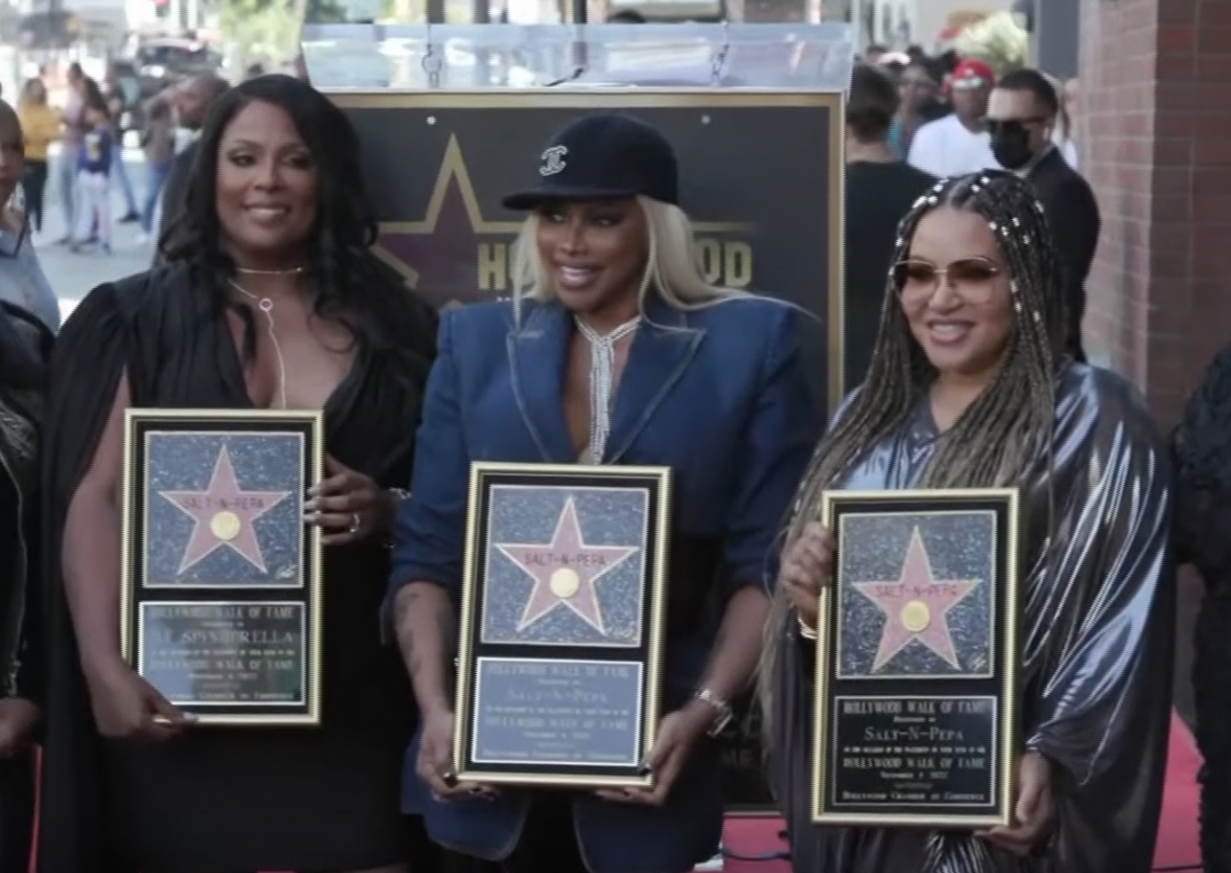 วงระดับตำนาน Salt-N-Pepa ได้รับดวงดาว  Hollywood Walk of Fame  