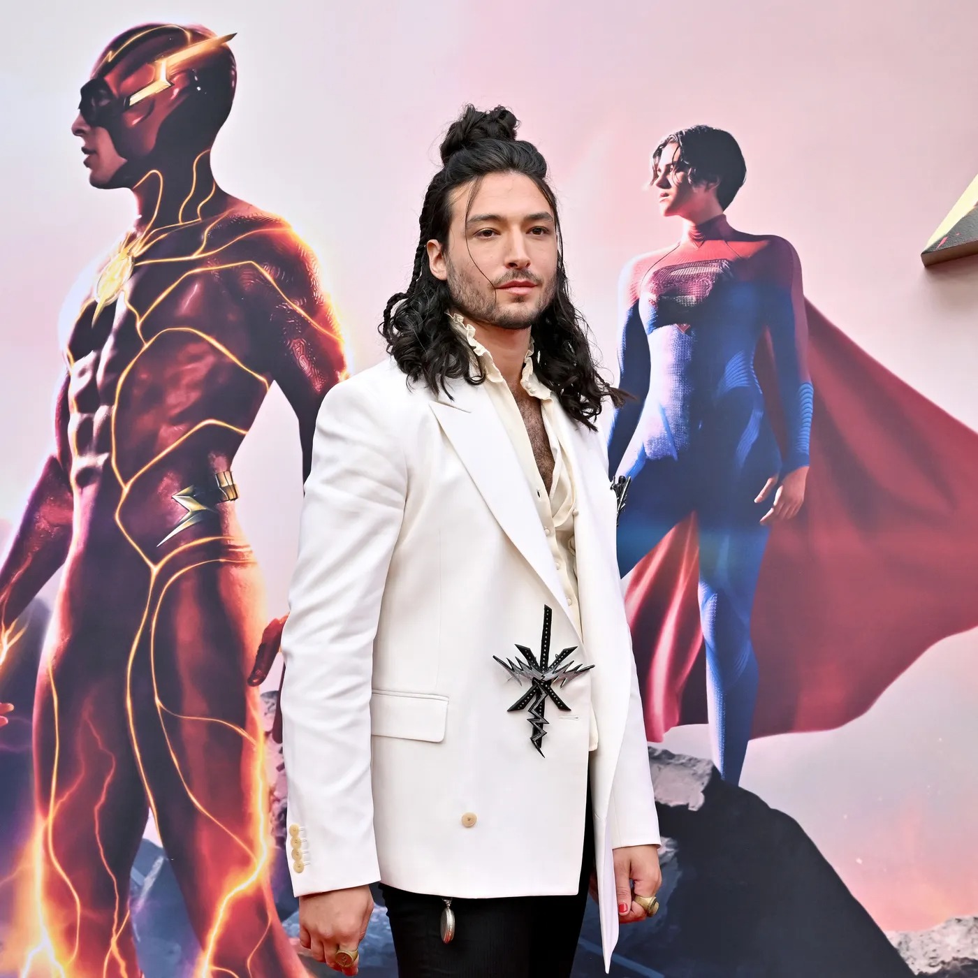 Ezra Miller นักแสดง The Flash  แถลง IG เผยความจริงถูกสื่อบิดเบือนข่าว