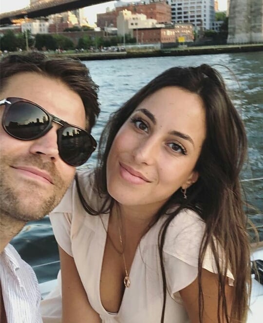 เปลี่ยนคนควงอีกแล้ว!! รู้จักสาวสวยที่ 'Brad Pitt' พาไปออกเดตดูคอนเสิร์ตเมื่อสุดสัปดาห์ เปลี่ยนคนควงอีกแล้ว!! รู้จักสาวสวยที่ 'Brad Pitt' พาไปออกเดตดูคอนเสิร์ตเมื่อสุดสัปดาห์