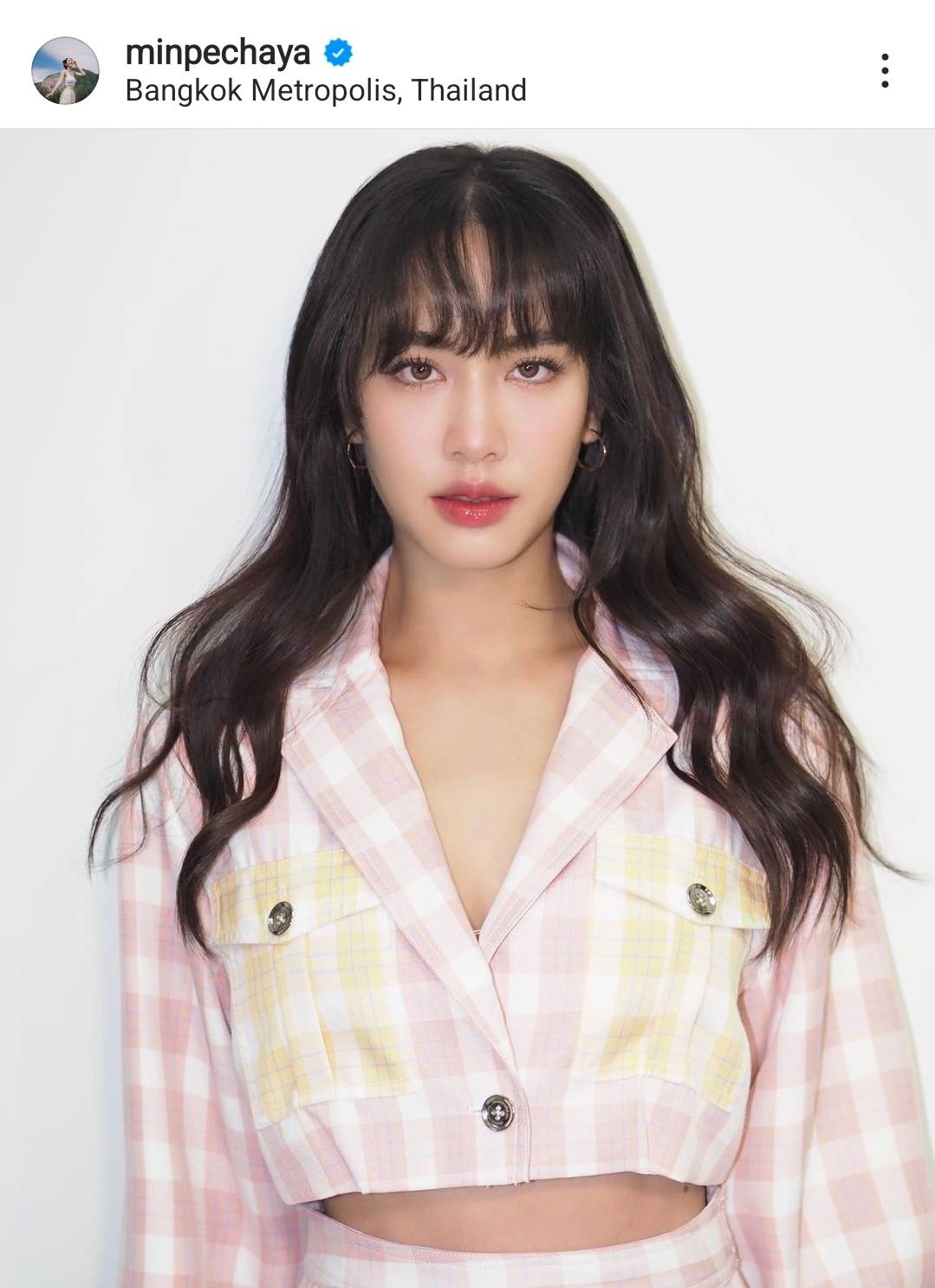 มิน พีชญา ตอบแล้ว หลังถูกโยง เป็นนางเอกโสด3 ซีซั่น ซุ่มคบพระเอกซีรี่ส์วายยิ้มหวาน มิน พีชญา ตอบแล้ว หลังถูกโยง เป็นนางเอกโสด3 ซีซั่น ซุ่มคบพระเอกซีรี่ส์วายยิ้มหวาน