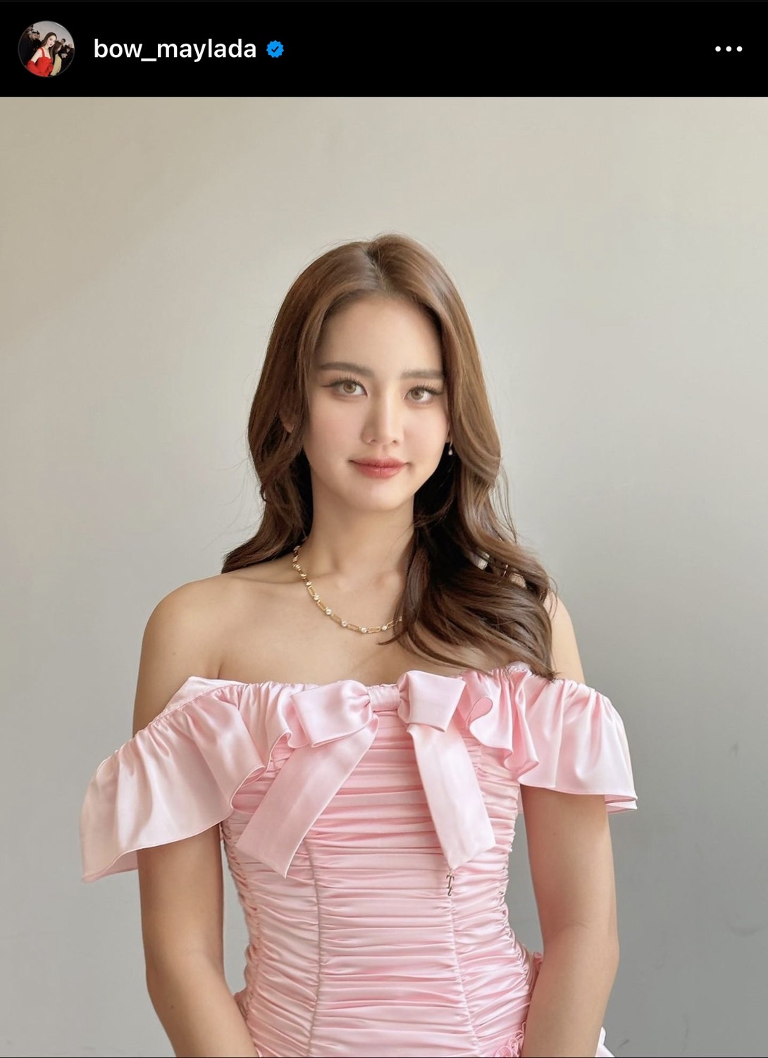 ชาวเน็ตอึ้ง โบว์ เมลดา โชว์รูปพาสปอร์ต สวยอย่างกับนางฟ้า