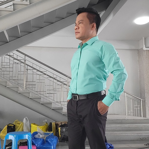 อัยการยื่นฟ้อง ยิ่งยง ยอดบัวงาม คดีขายปุ๋ยโดยไม่ได้รับอนุญาต (มีคลิป) อัยการยื่นฟ้อง ยิ่งยง ยอดบัวงาม คดีขายปุ๋ยโดยไม่ได้รับอนุญาต (มีคลิป)