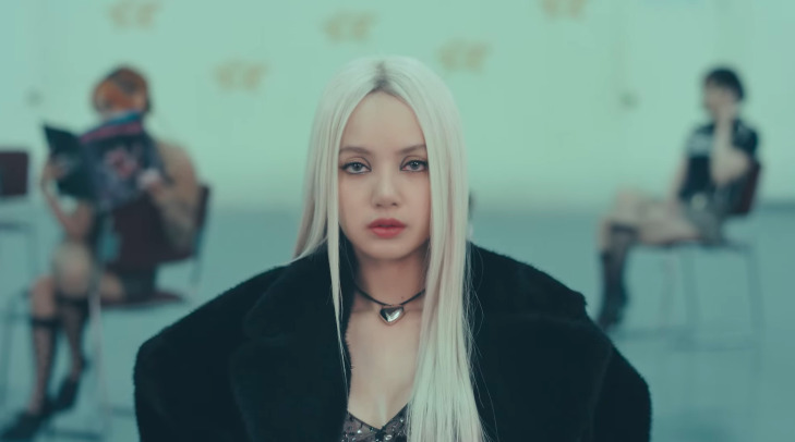 แฟนเพลงปลื้ม โรซาเลีย บอกรัก ลิซ่า กลาง IG แฟนเพลงปลื้ม โรซาเลีย บอกรัก ลิซ่า กลาง IG