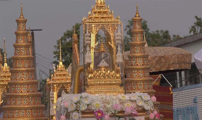 อุบลฯ จัดริ้วขบวน ‘ธรรมยาตรา มหานทีคงคาสู่ลุ่มแม่น้ำโขง’ อัญเชิญพระบรมสารีริกธาตุ
