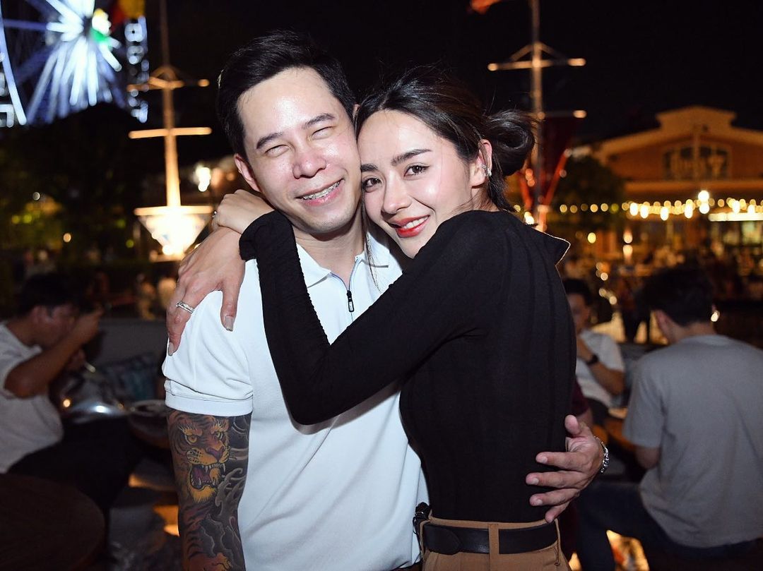  ปุยฝ้าย ณัฎฐพัชร์ โพสต์ภาพโชว์แหวนหมั้น ขอบคุณ บอย พิษณุ ผู้อยู่เบื้องหลังครั้งนี้