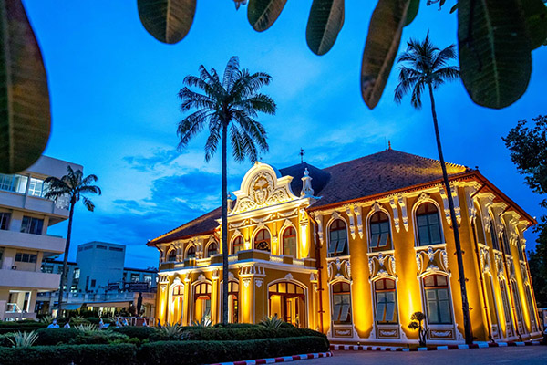 10 ที่เที่ยวปราจีนบุรี เช็กอินเมืองรอง สูดอากาศธรรมชาติใกล้กรุง 