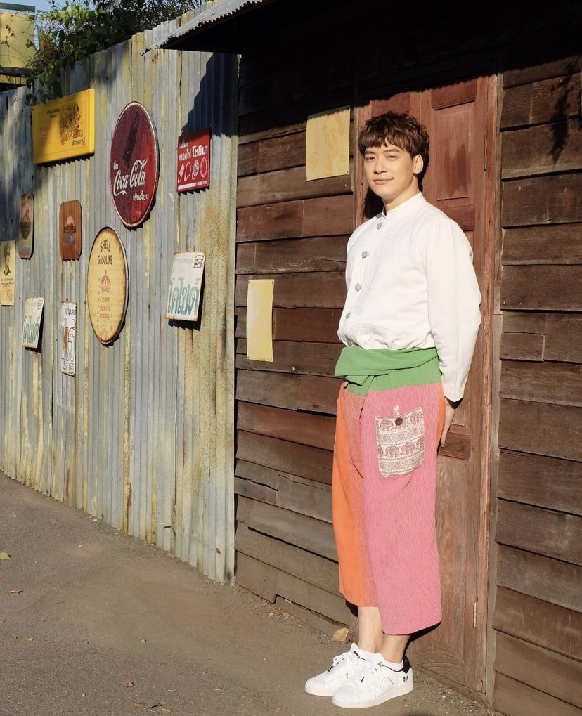 บี้ สุกฤษฎิ์ รอดโควิด-19 หลังกักตัว 14 ตรวจไม่พบเชื้อ หยอดสาวๆ ชวนเที่ยวได้แล้วนะคับ บี้ สุกฤษฎิ์ รอดโควิด-19 หลังกักตัว 14 ตรวจไม่พบเชื้อ หยอดสาวๆ ชวนเที่ยวได้แล้วนะคับ