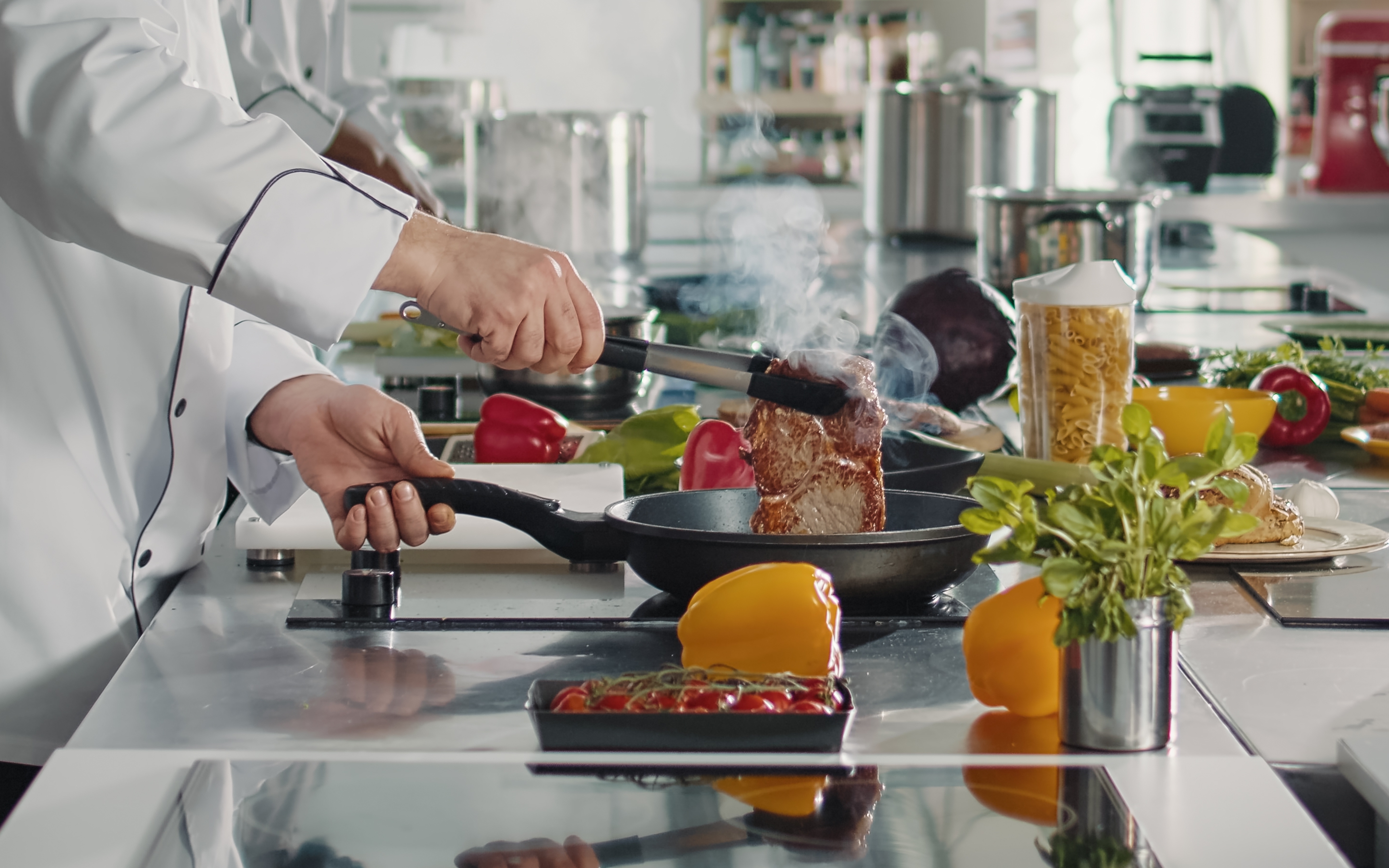 สัตวแพทย์ ชู ระบบไบโอซีเคียวริตี้ ย้ำต้องปรุงสุกทุกครั้งก่อนรับประทาน สัตวแพทย์ ชู ระบบไบโอซีเคียวริตี้ ย้ำต้องปรุงสุกทุกครั้งก่อนรับประทาน