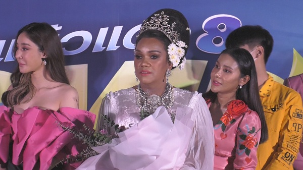 แม่หญิงลี พร้อมคืนยศให้ เจ้าหลวงตูน ยืนยันไม่เลิกแล้ว  (มีคลิป)