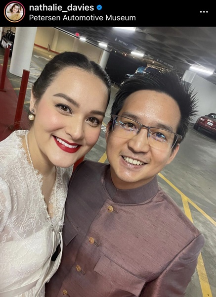 นาตาลี เดวิส ใส่ชุดผ้าไทยออกงาน LA Fashion week นาตาลี เดวิส ใส่ชุดผ้าไทยออกงาน LA Fashion week