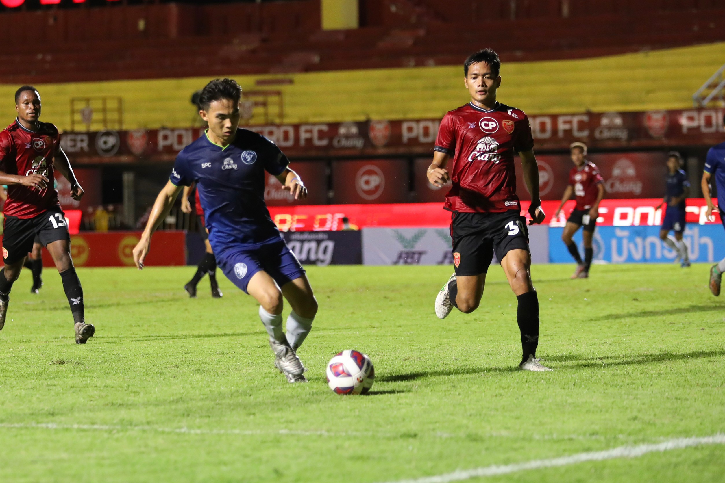 ผลบอลสดไทยลีก1 : เชียงใหม่ยูฯ-โคราช , การท่าเรือ-สุพรรณฯ , เทโร-สมุทรปราการ ผลบอลสดไทยลีก1 : เชียงใหม่ยูฯ-โคราช , การท่าเรือ-สุพรรณฯ , เทโร-สมุทรปราการ