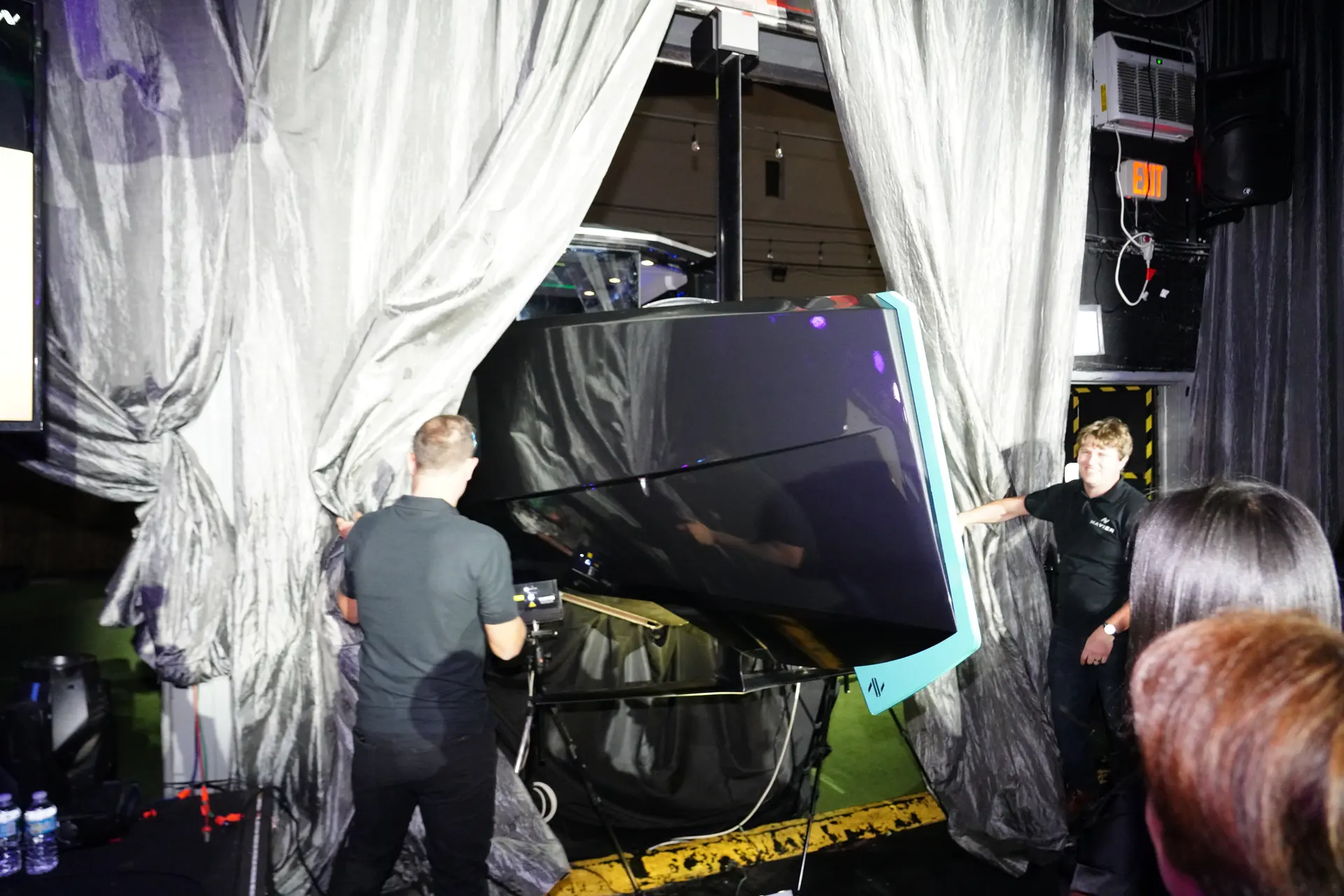 Navier N30 เรือไฮโดรฟอยล์ไฟฟ้า บินไปบนผิวน้ำได้ไกลที่สุดในโลก Navier N30 เรือไฮโดรฟอยล์ไฟฟ้า บินไปบนผิวน้ำได้ไกลที่สุดในโลก