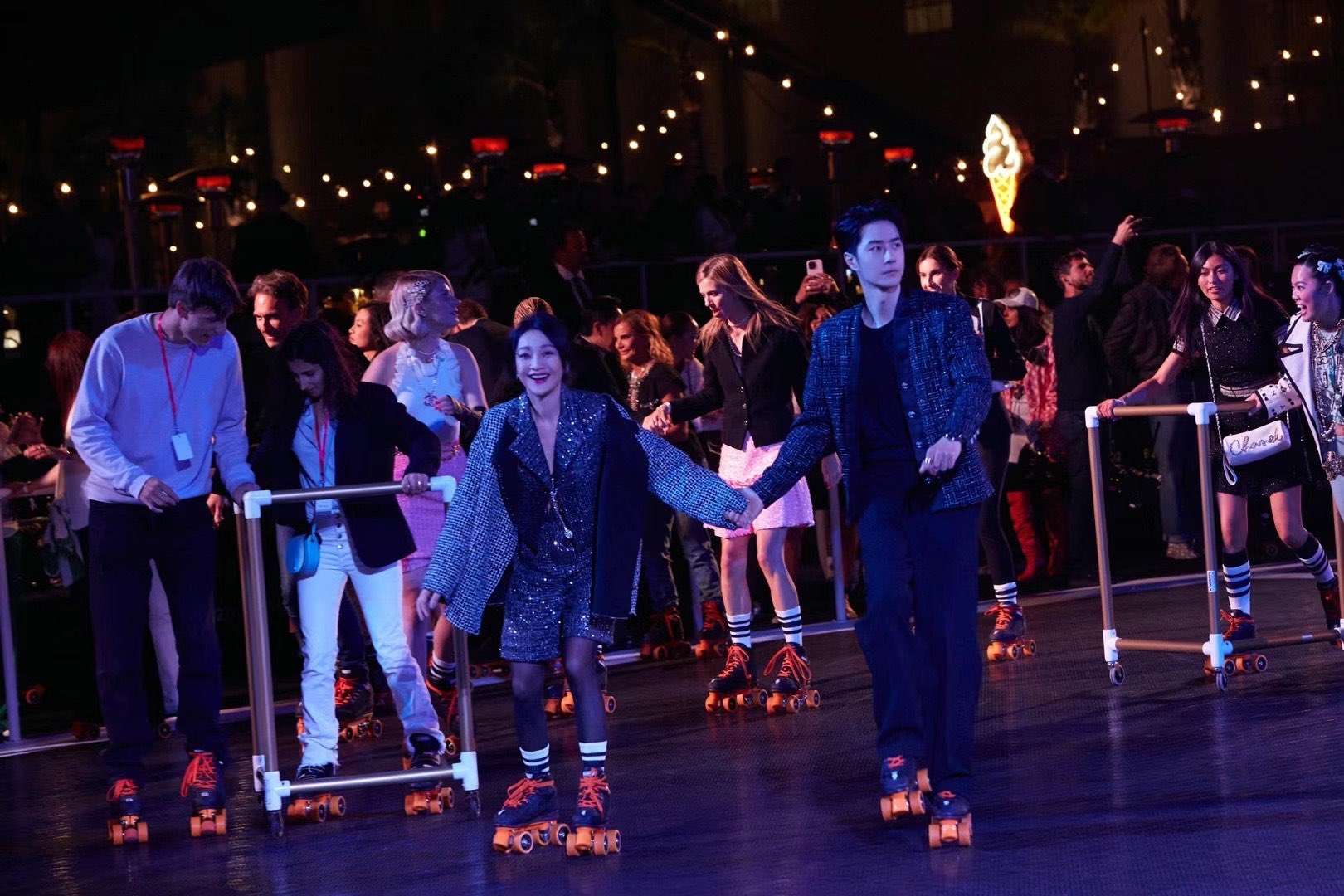 ฮอตเกินต้าน!! ‘หวังอี้ป๋อ’ พบ ‘จี-ดราก้อน’ ที่แอลเอ แถมมี ‘หลิน-ออกแบบ-บีบี’ ร่วมแจม ฮอตเกินต้าน!! ‘หวังอี้ป๋อ’ พบ ‘จี-ดราก้อน’ ที่แอลเอ แถมมี ‘หลิน-ออกแบบ-บีบี’ ร่วมแจม