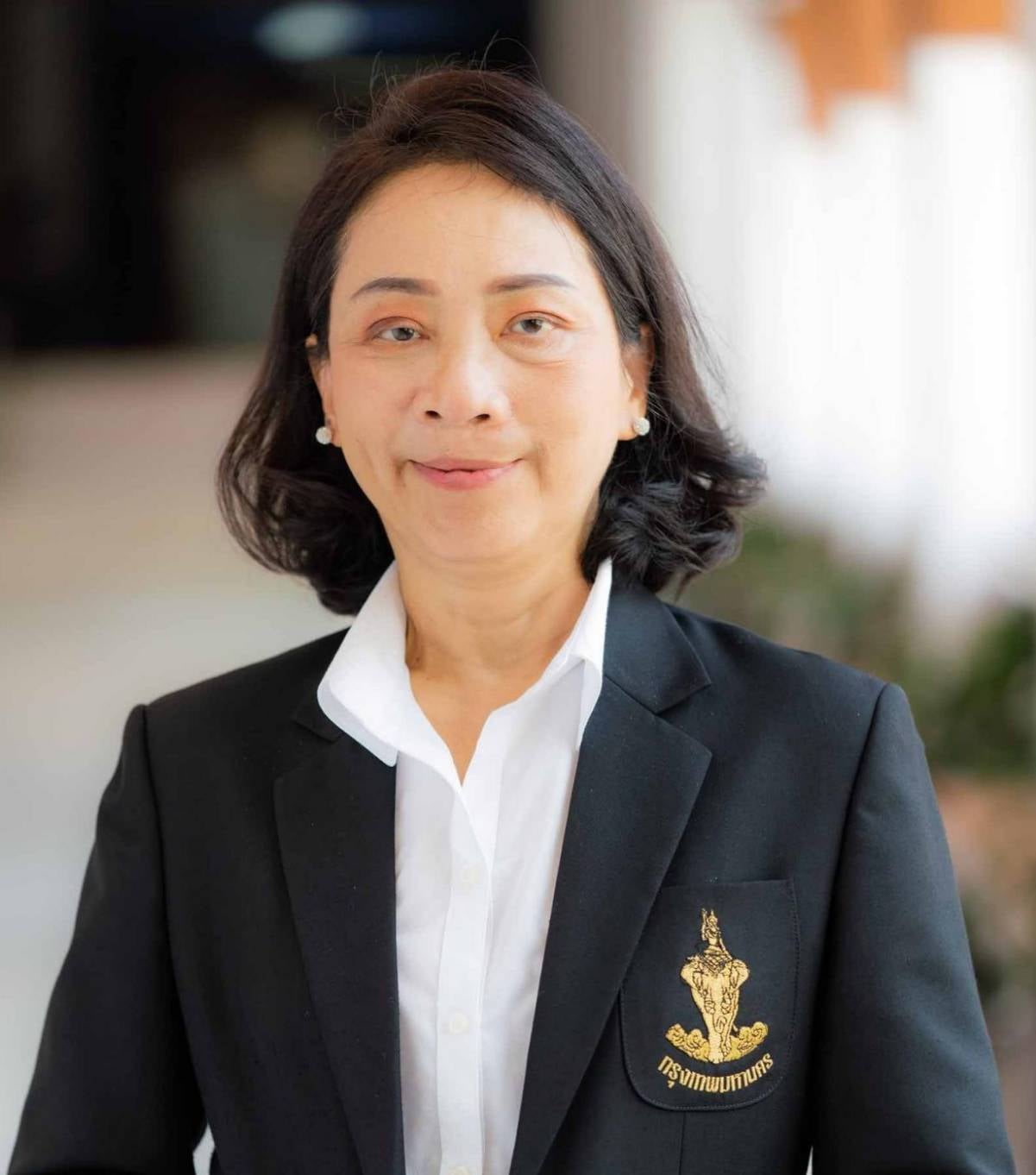 ตลาดนัดจตุจักร เปิดทุกวัน หยุดจันทร์วันเดียว เสาร์-อาทิตย์ ขายถึง 4 ทุ่ม ตลาดนัดจตุจักร เปิดทุกวัน หยุดจันทร์วันเดียว เสาร์-อาทิตย์ ขายถึง 4 ทุ่ม