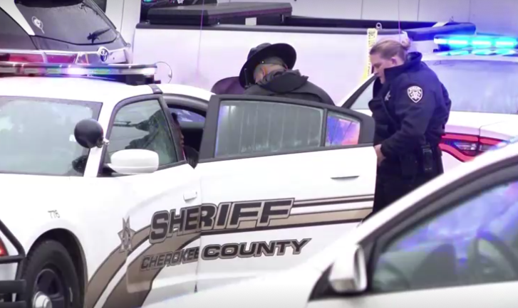 กราดยิงชาวเอเชียดับ 6 รายในร้านสปาสหรัฐฯ สะท้อนอคติต่อชาวเอเชีย? กราดยิงชาวเอเชียดับ 6 รายในร้านสปาสหรัฐฯ สะท้อนอคติต่อชาวเอเชีย?