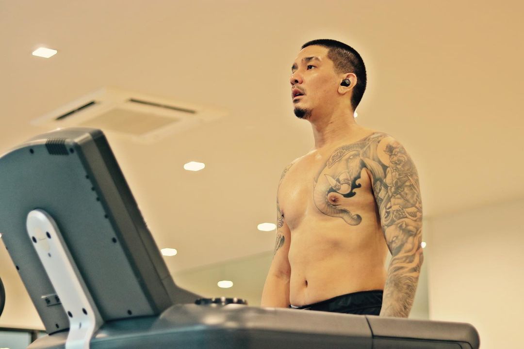 เปิดประวัติ ดีเจแมน พัฒนพล หนุ่มมาดเข้ม สามี ใบเตย อาร์สยาม  