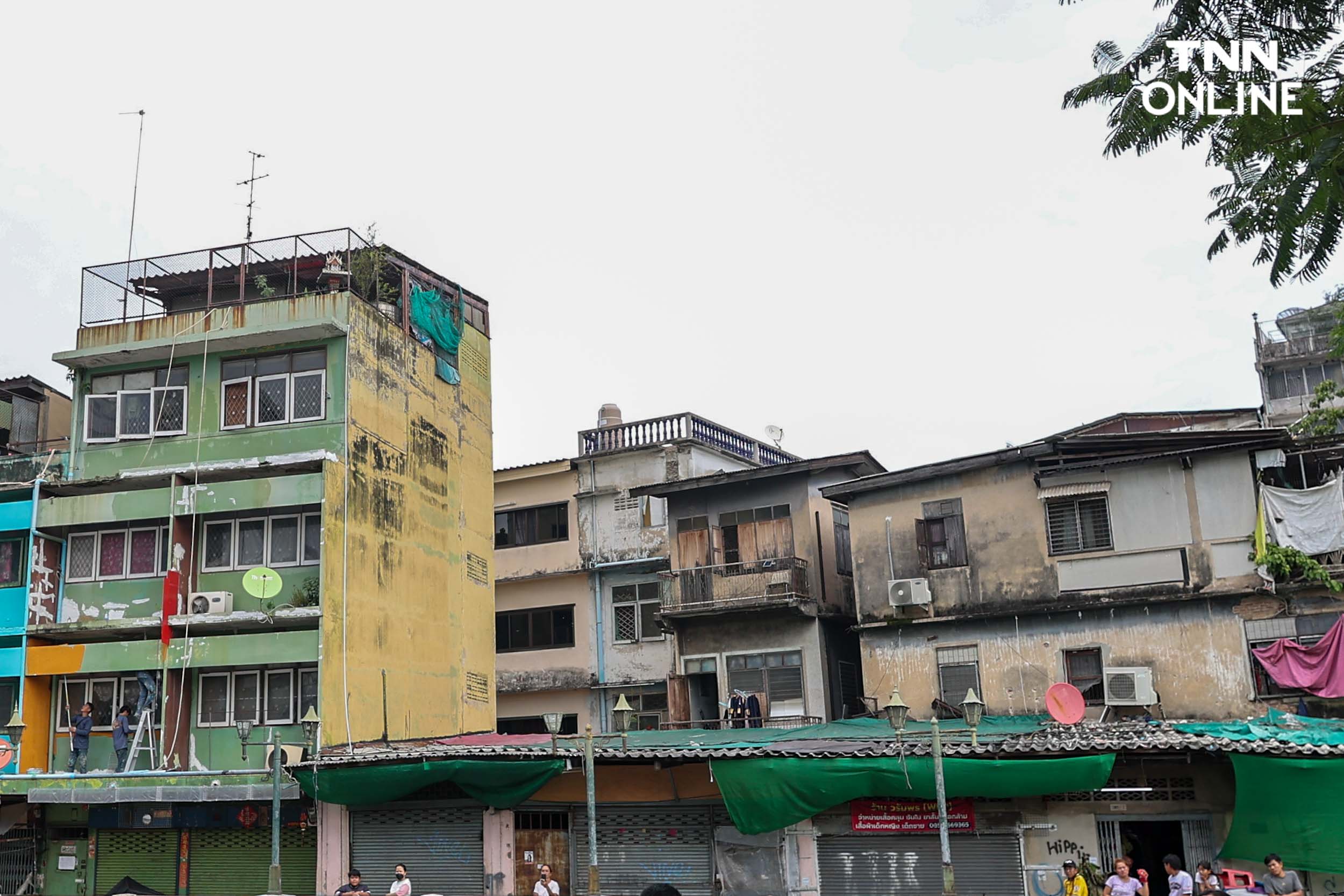 ชัชชาติทาสีปรับภูมิทัศน์ อาคารริมคลองผดุงกรุงเกษมมุ่งสู่โซนระดับโลก ชัชชาติทาสีปรับภูมิทัศน์ อาคารริมคลองผดุงกรุงเกษมมุ่งสู่โซนระดับโลก