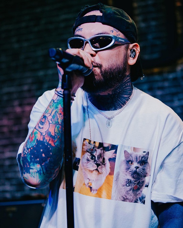 “ยัวร์บอยทีเจ” ไม่ติดใจ หลังมีคนก๊อปโชว์ไปร้อง ลั่นแค่ต้องมาขอก่อน (มีคลิป)