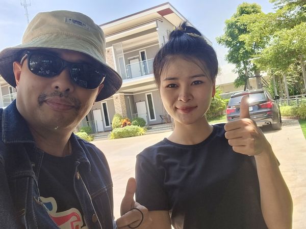 นายห้างประจักษ์ชัย ฟาดกลับ! ปมดราม่ามอบรถมือสอง ให้ เอ๋ มิรา ใช้งาน นายห้างประจักษ์ชัย ฟาดกลับ! ปมดราม่ามอบรถมือสอง ให้ เอ๋ มิรา ใช้งาน