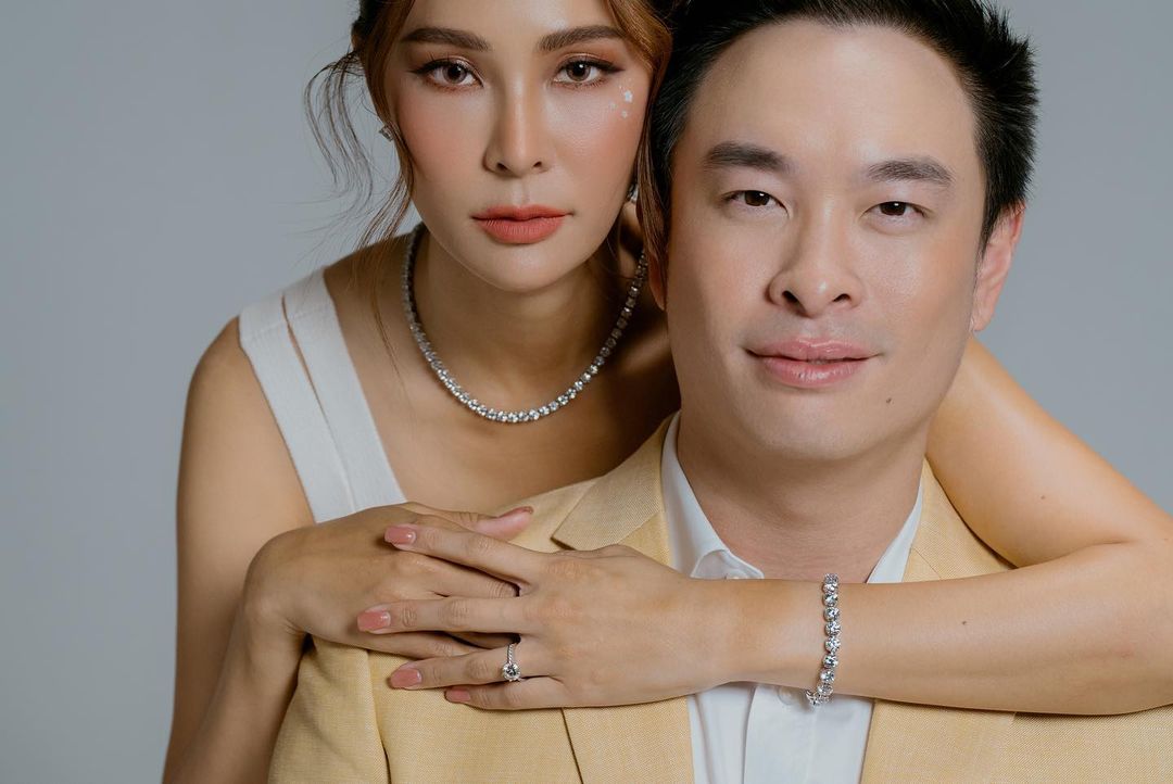 ปาย สิตางศุ์ ควงเจ้าบ่าว นิก ธนิก เปิดใจหวานกว่าจะถึงงานวิวาห์ (มีคลิป) ปาย สิตางศุ์ ควงเจ้าบ่าว นิก ธนิก เปิดใจหวานกว่าจะถึงงานวิวาห์ (มีคลิป)