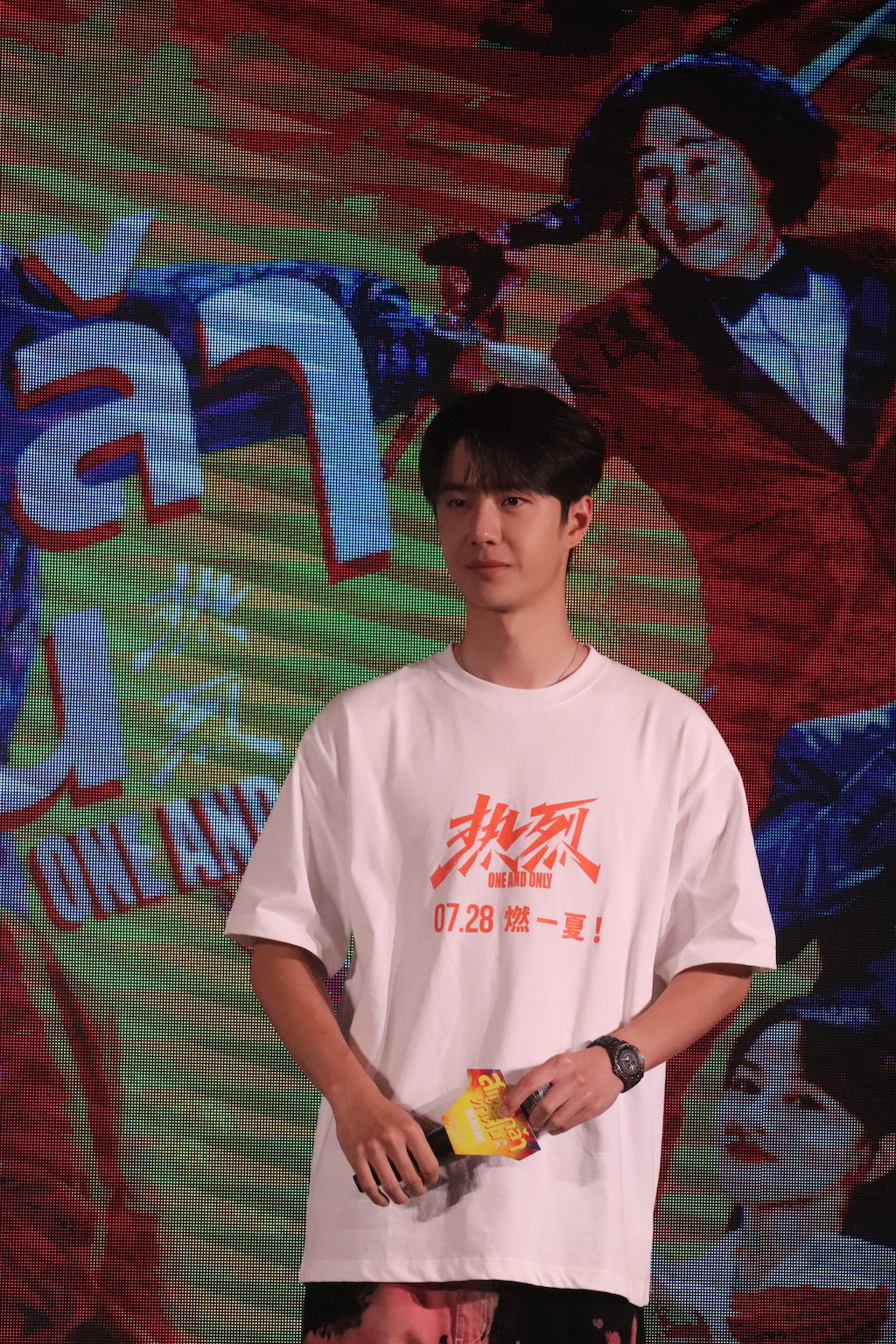 หล่อคูลโดนใจ!! ประมวลภาพ 'หวังอี้ป๋อ’ คัมแบ็กไทยโปรโมตหนังใหม่ One and Only