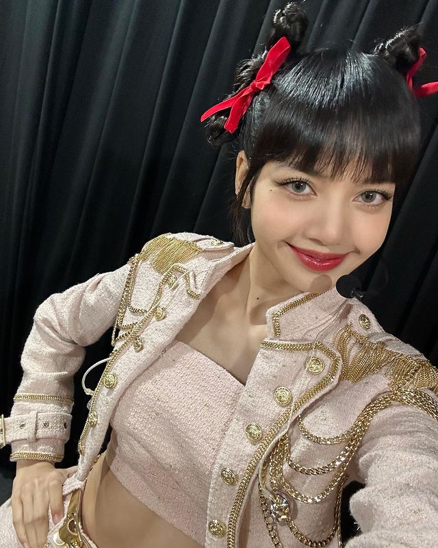 ปังทะลุ90ล้าน!! 'ลิซ่า BLACKPINK' สาวเอเชียผู้ติดตาม IG มากที่สุด ปังทะลุ90ล้าน!! 'ลิซ่า BLACKPINK' สาวเอเชียผู้ติดตาม IG มากที่สุด