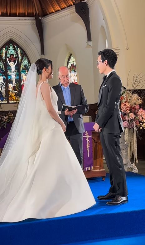 จากความเป็นเพื่อนรุ่นแม่ สู่ ความรักรุ่นลูก ผัดไท - ชุดาภา ปลาบปลื้มงานวิวาห์ ลูกสาว ลูกชาย