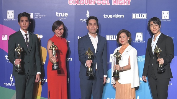 สีสันพรมแดงงาน Oscars Party Colourfool Night  (มีคลิป)