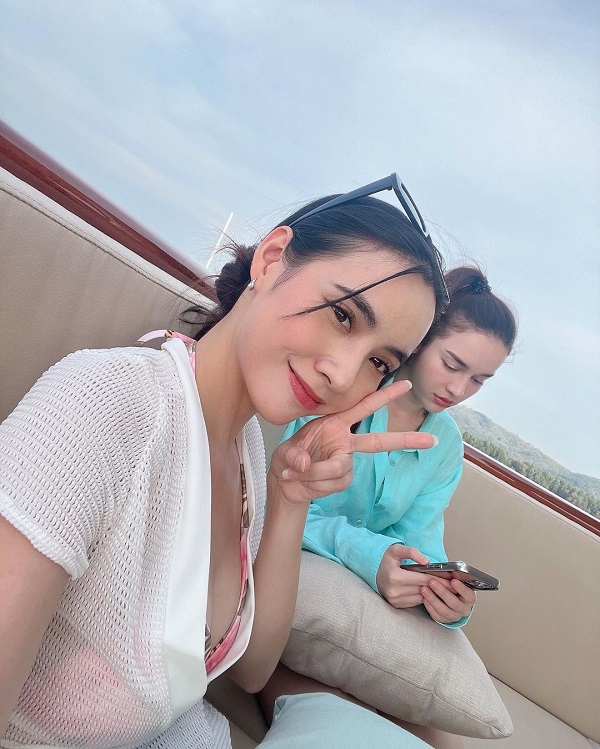  “มุกดา นรินทร์รักษ์” ถูกแซวหนักหลังโพสต์ภาพสวมชุดบิกินี  (มีคลิป)