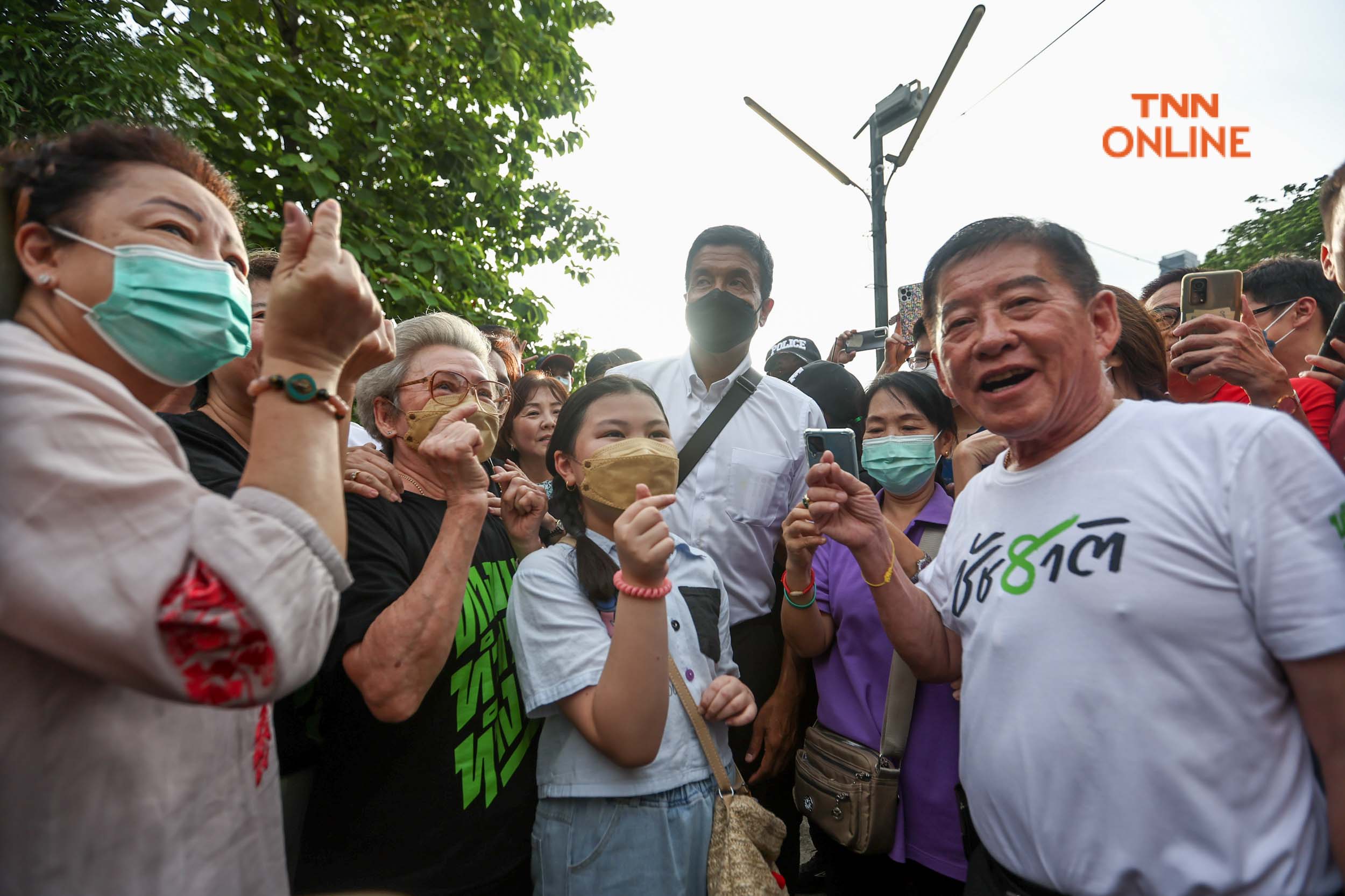 ชัชชาติร่วมงานดนตรีในสวน ประชาชนสนุกสนานผ่านบทเพลงหลากสไตล์