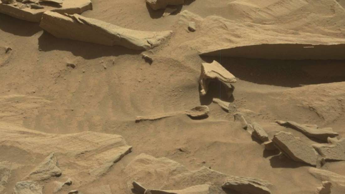 รวมภาพ ‘ลึกลับ’ บนดาวอังคาร เอเลี่ยนจริงหรือหลอกตา?