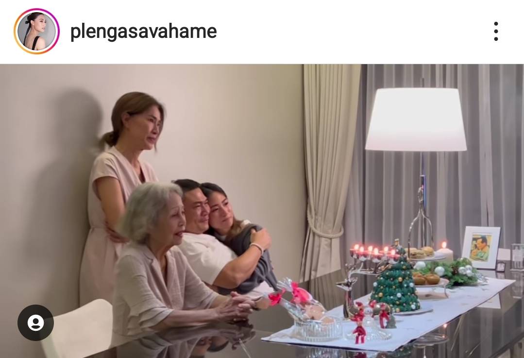 เพลง ชนม์ทิดา แท็กทีมคุณแม่ ตู่ นันทิดา ฉลองวันเกิดสุดอบอุ่นให้คุณพ่อ