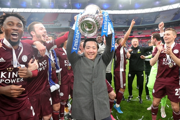 “เต๋า สมชาย” เฮลั่น!! เลสเตอร์ซิตี้ ทีมในดวงใจคว้าแชมป์ “เต๋า สมชาย” เฮลั่น!! เลสเตอร์ซิตี้ ทีมในดวงใจคว้าแชมป์