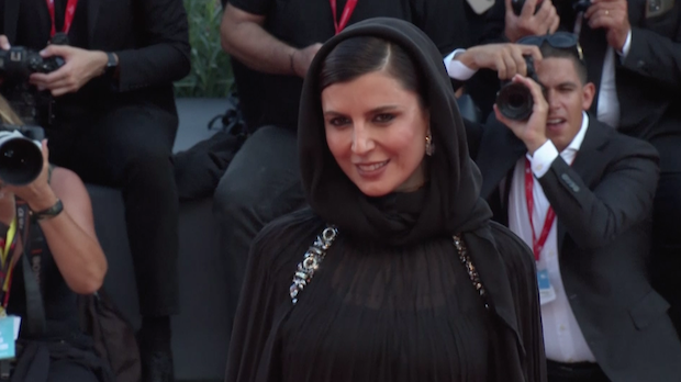 หวานกระแทกตา!! ไฮไลท์พรมแดงเปิดเทศกาลหนังเวนิส ครั้งที่ 79