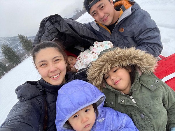 อั๋น ศราวุธ สูญเสียคุณแม่ เจนนี่ โพสต์เศร้า ไม่คิดว่าจะเป็นกอดสุดท้าย (มีคลิป) อั๋น ศราวุธ สูญเสียคุณแม่ เจนนี่ โพสต์เศร้า ไม่คิดว่าจะเป็นกอดสุดท้าย (มีคลิป)