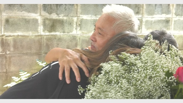 ซ้อนุช ทำเซอร์ไพรส์ แสดงความยินดี อาตู่ นพพล เป็นศิลปินแห่งชาติ  (มีคลิป)