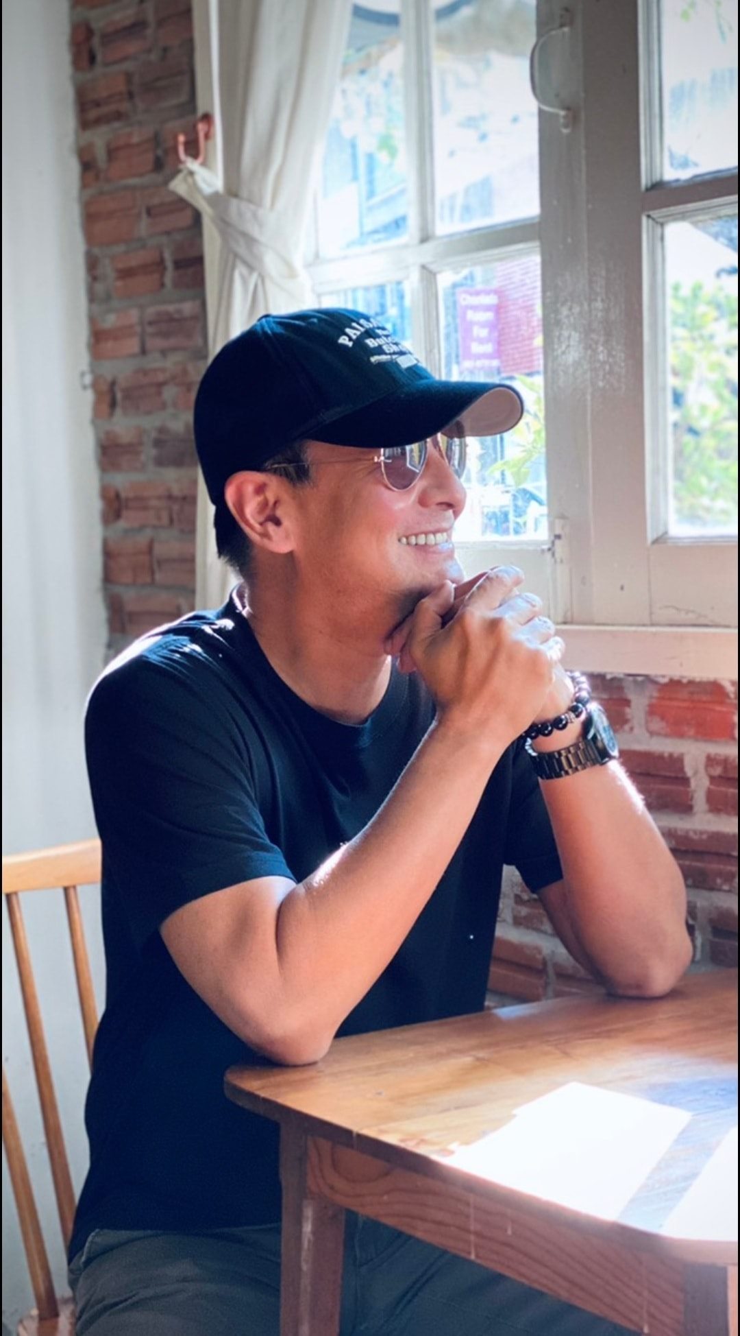 บิลลี่ โอแกน โพสต์แจ้งข่าวเศร้า สูญเสียคุณพ่อ
